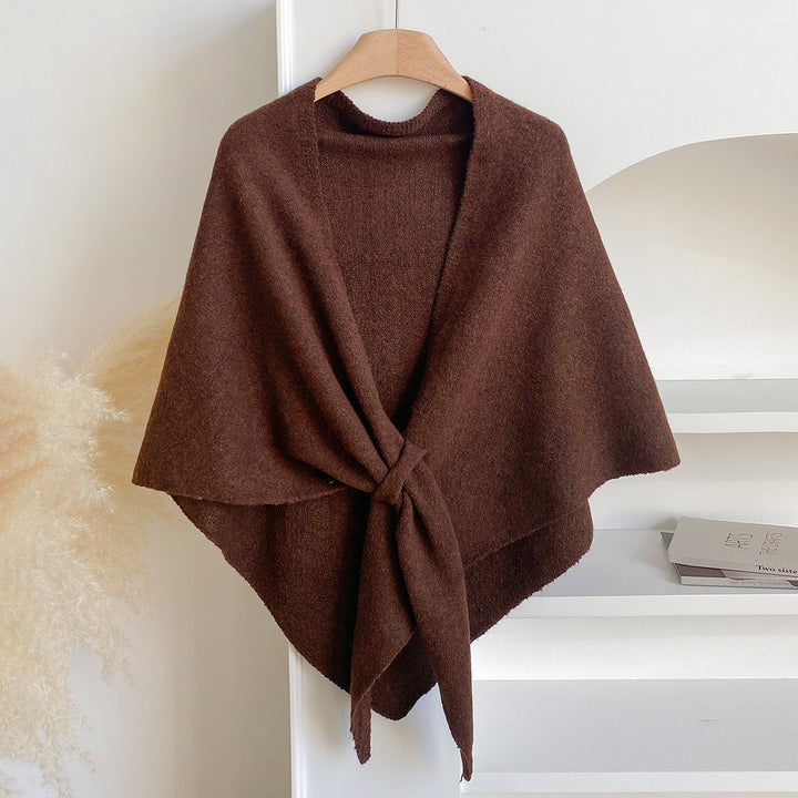 Triangle scarf with wool content, warming