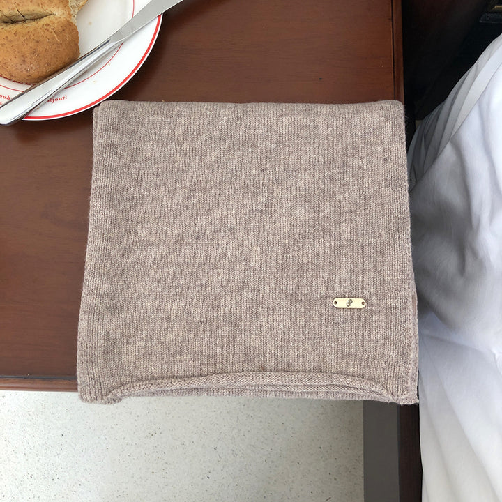 Warming scarf made of merino wool