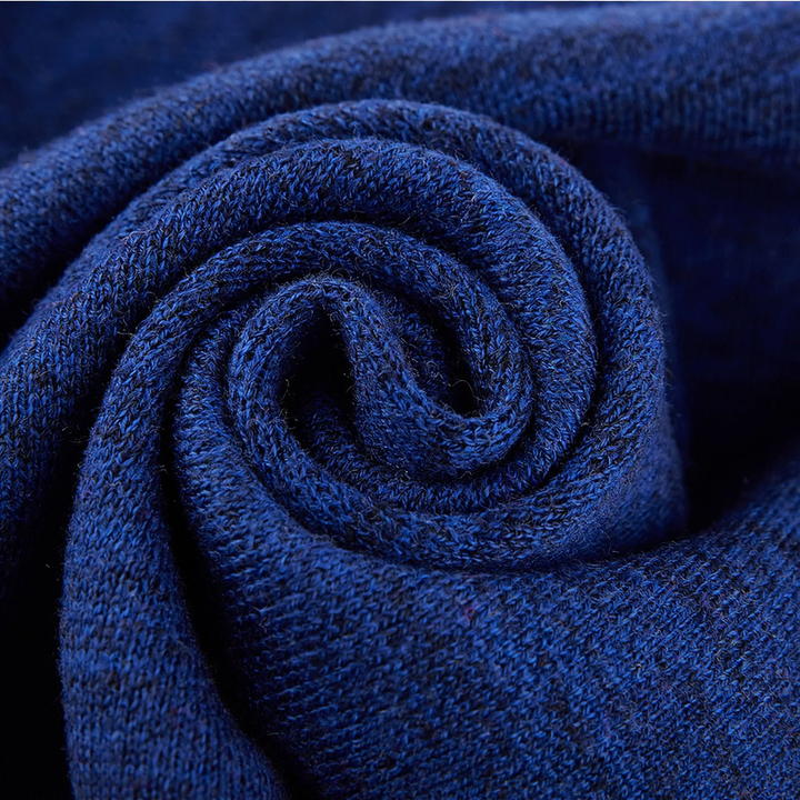 Classic wool scarf, solid color
