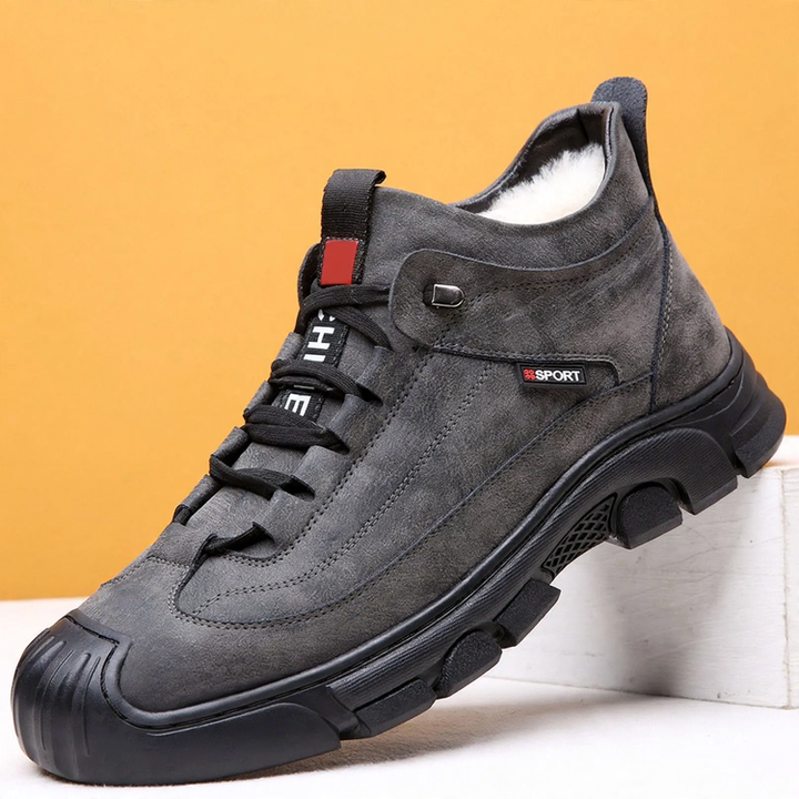 Men's winter boots, lined, with thick sole