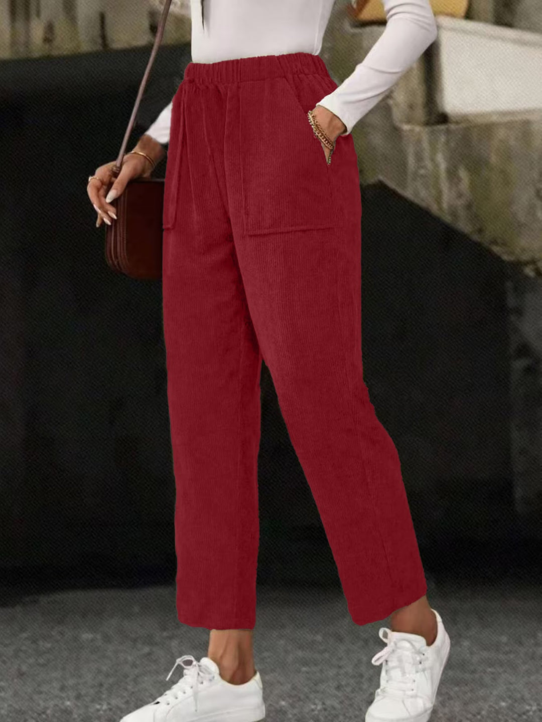 Women's corduroy trousers, straight cut, with pockets