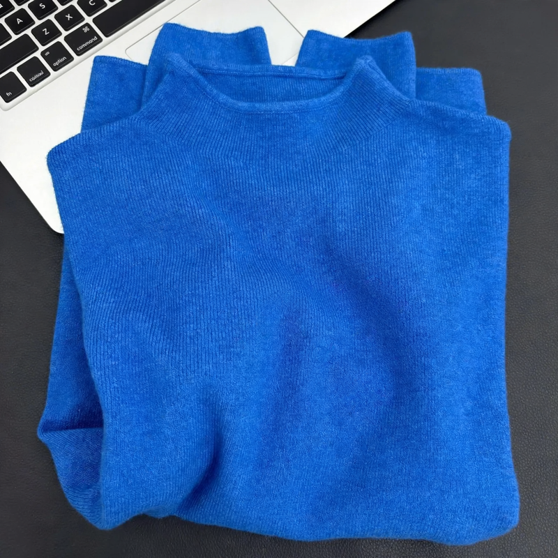 Women’s knit sweater with stand-up collar