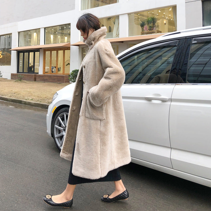 Long coat made of alpaca wool and lambskin