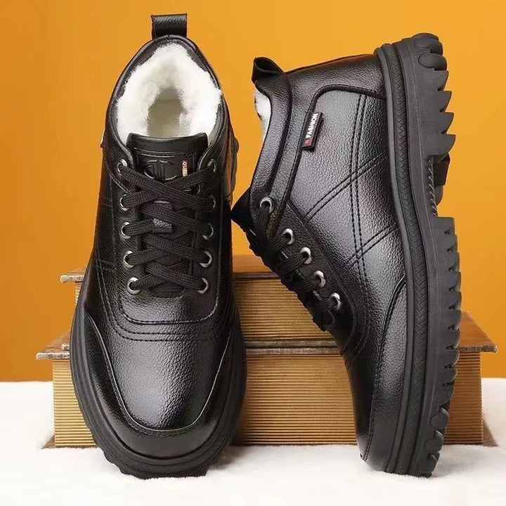 Padded men's winter boots, warm and comfortable