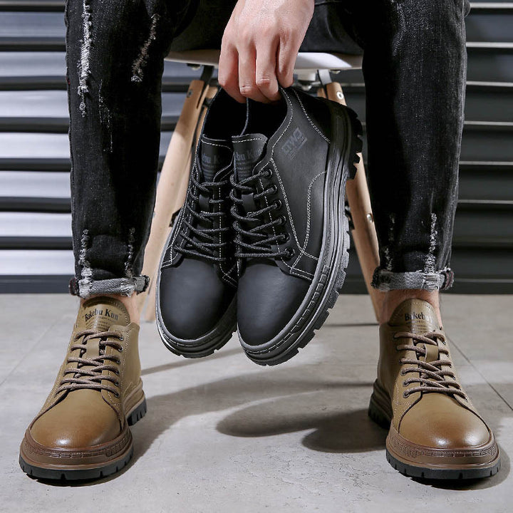 Men's Chelsea boots made of leather, slip-resistant, flat heel