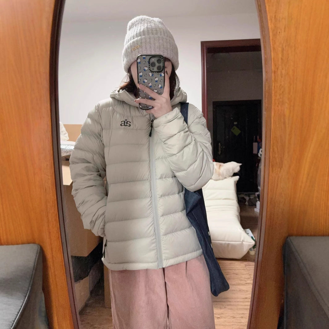 Short down jacket with hood and print