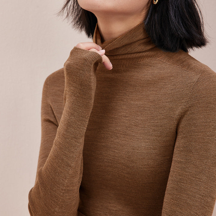 Ladies' wool sweater with stand-up collar, 100% wool