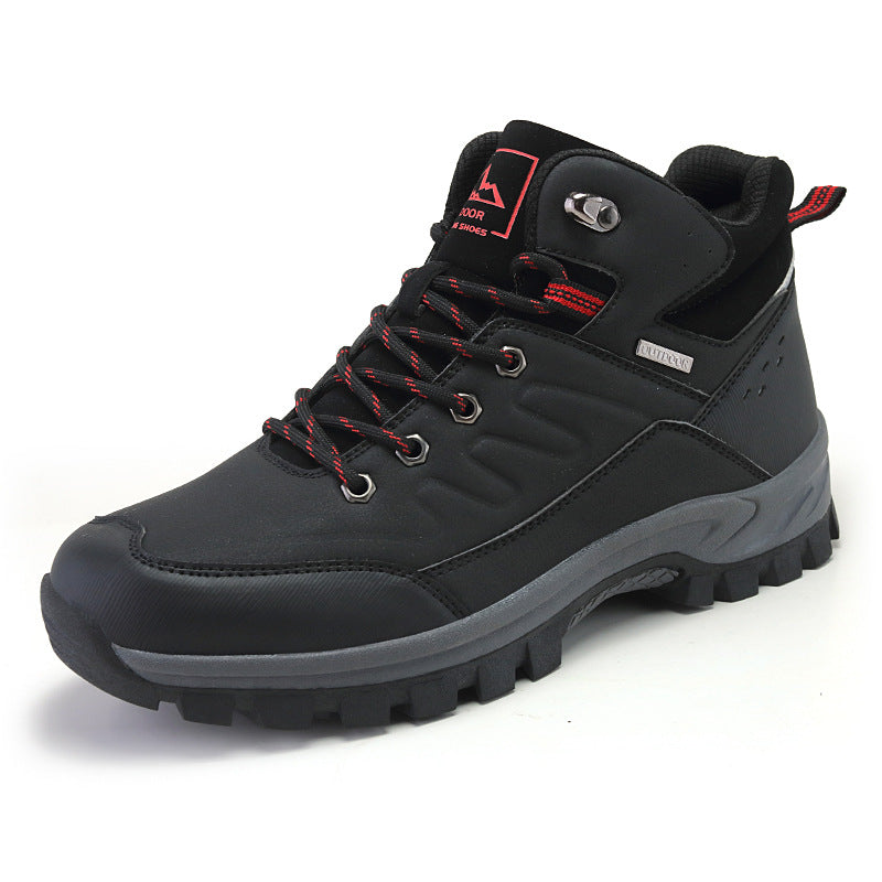 Insulated outdoor winter boots, non-slip and lightweight