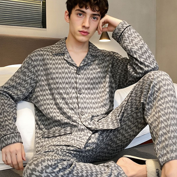 Men's house suit made of cotton, long-sleeved