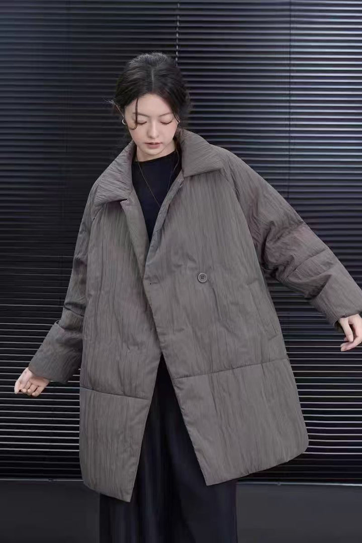 Mid-length down jacket with lapels, white duck down