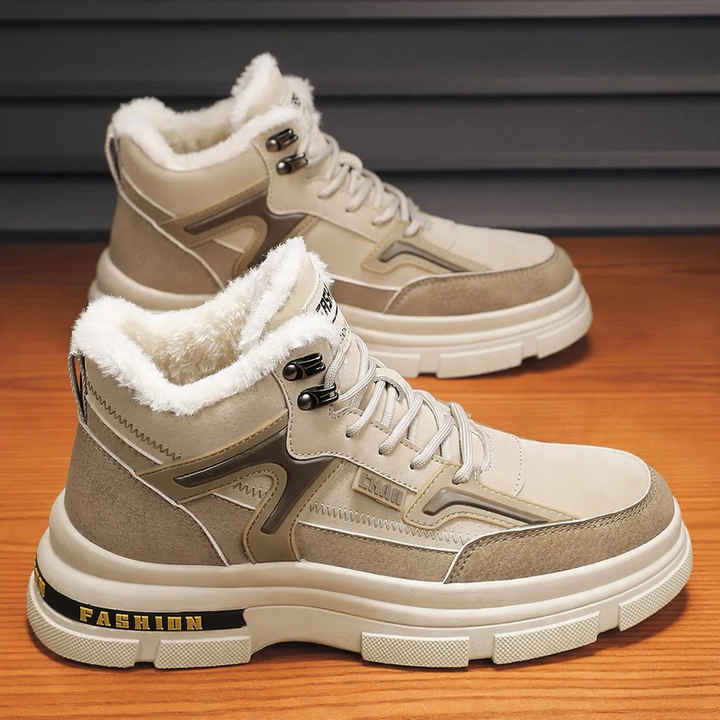 Padded men's winter boots, non-slip sole