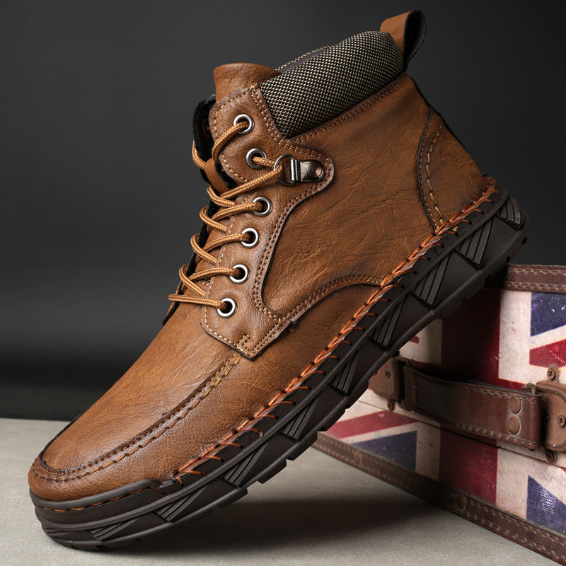 Insulated winter boots, warm and breathable