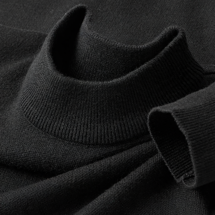 Men's wool pullover with standing collar and fleece lining