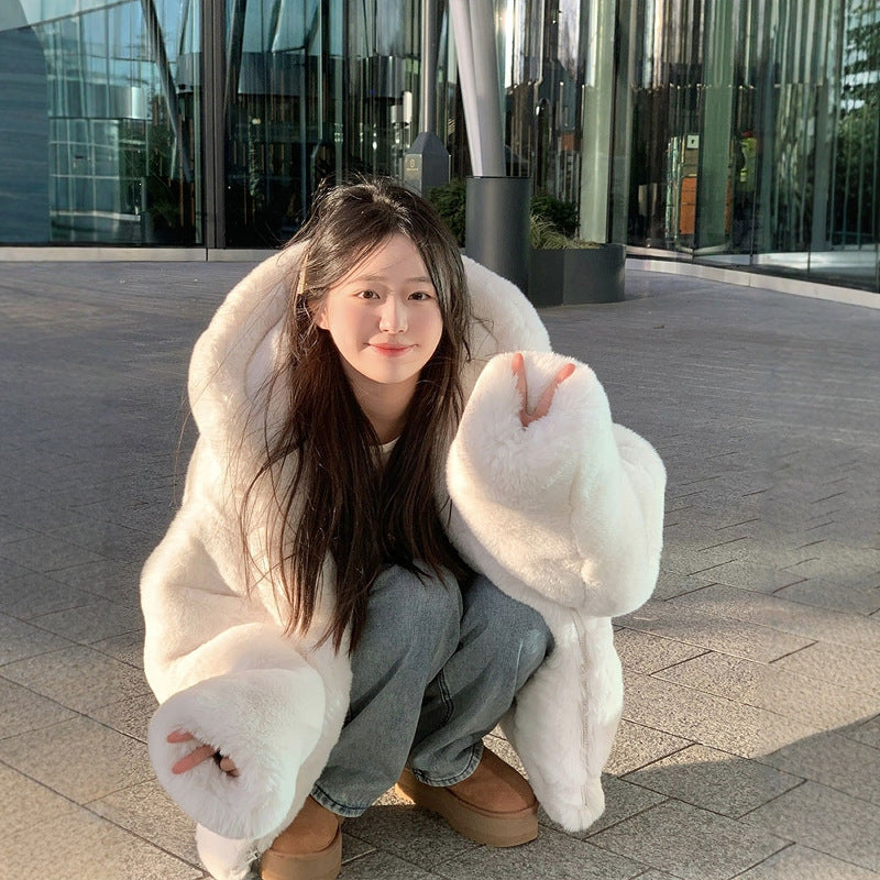 Women’s coat made of rabbit and lamb fur, mid-length