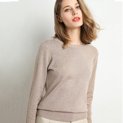 Women's turtleneck sweater, slim fit