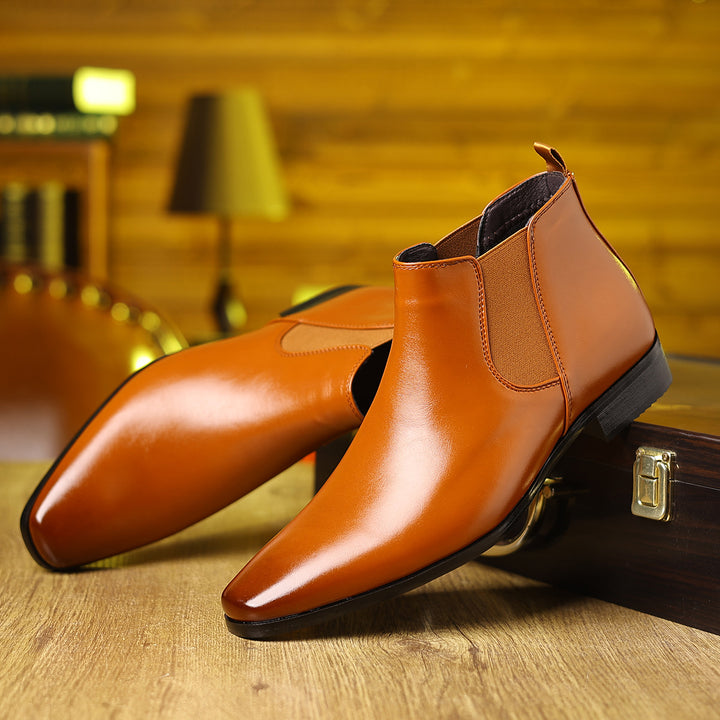 Elegant Chelsea boots, PU leather, pointed