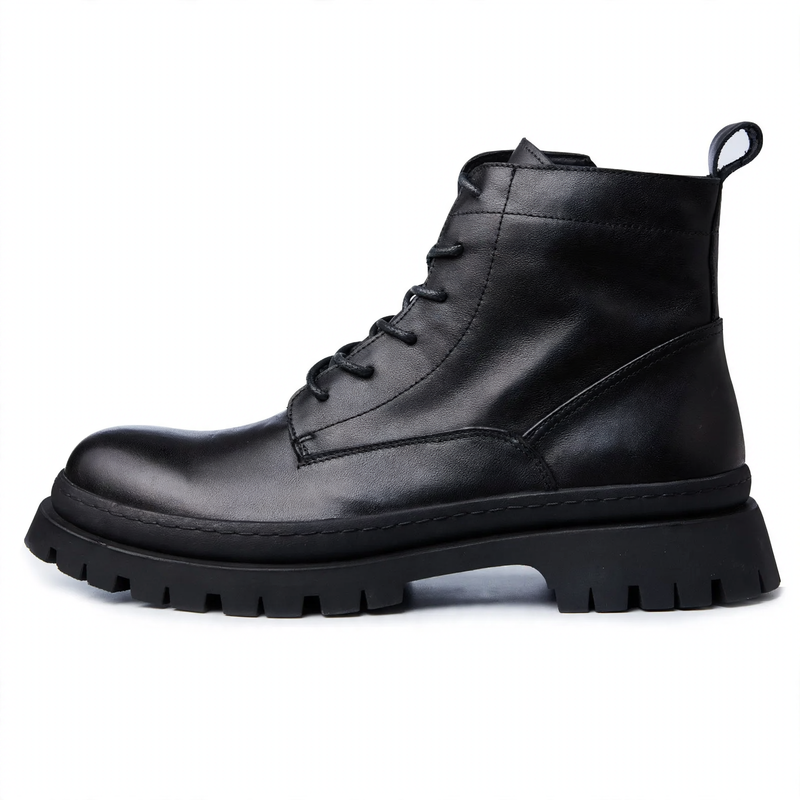 Men's lace-up boots made of cowhide leather in vintage style