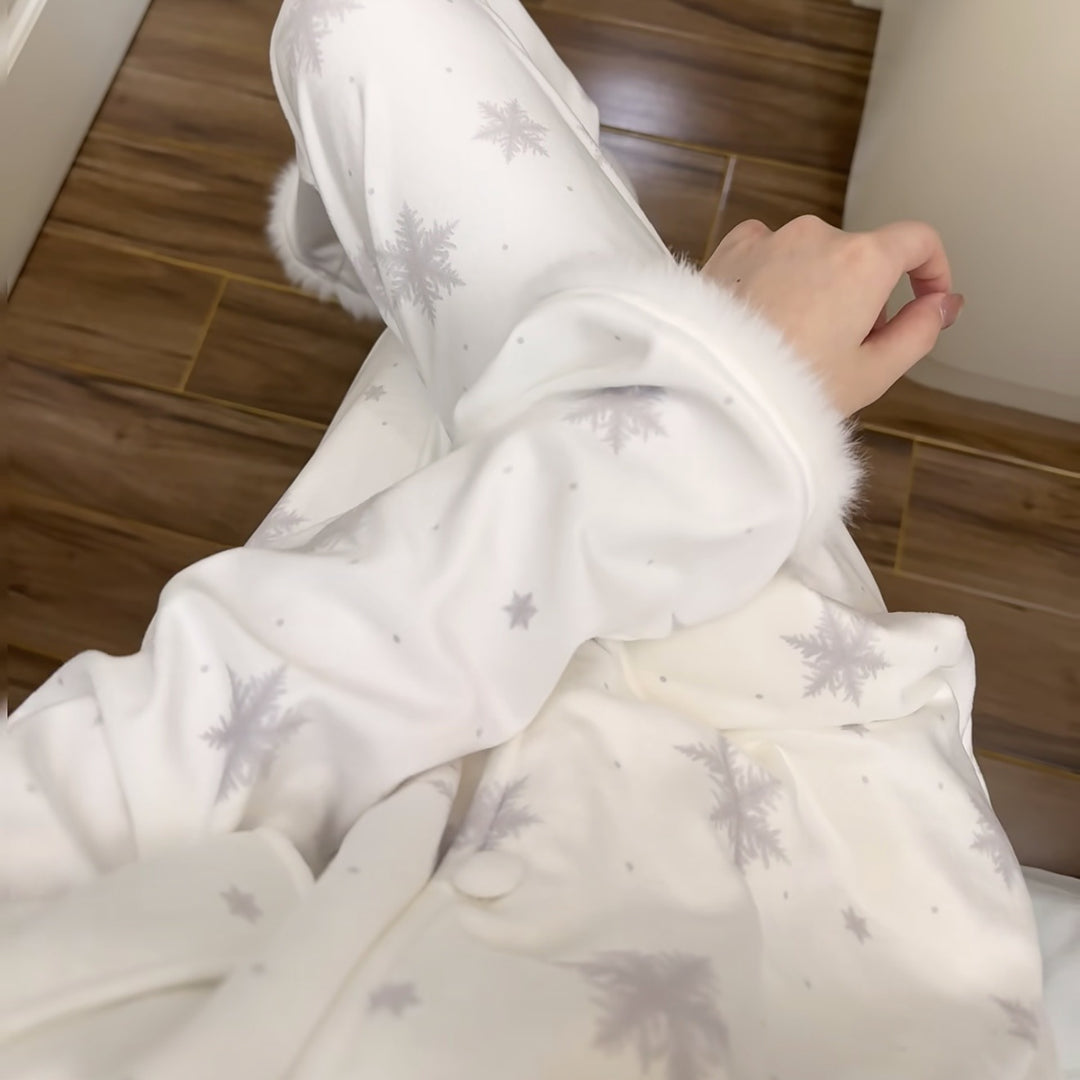 Women's pajamas made of island fleece, winter edition
