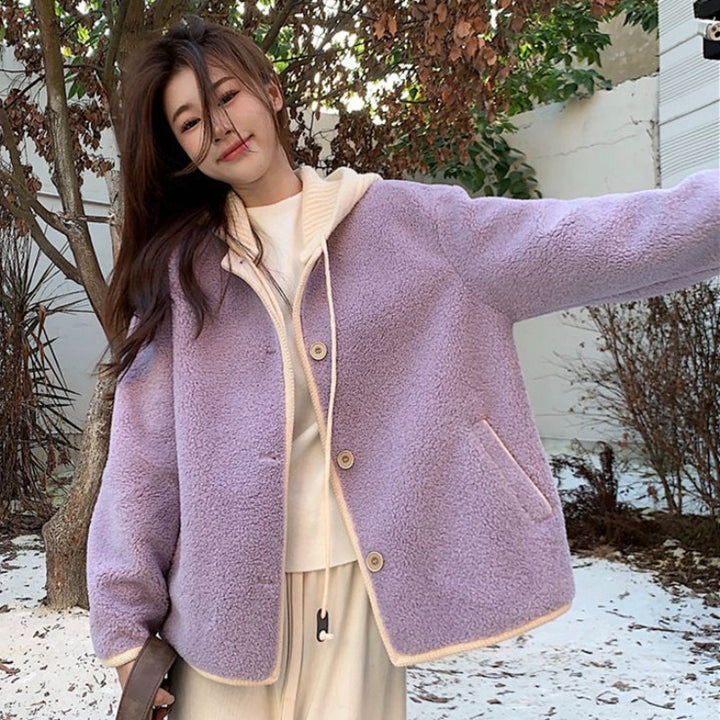 Lambswool hooded jacket for women, casual style