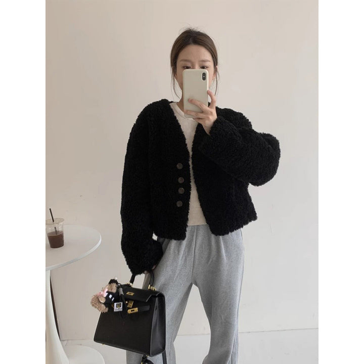 Women's short coat, lambskin look, V-neck