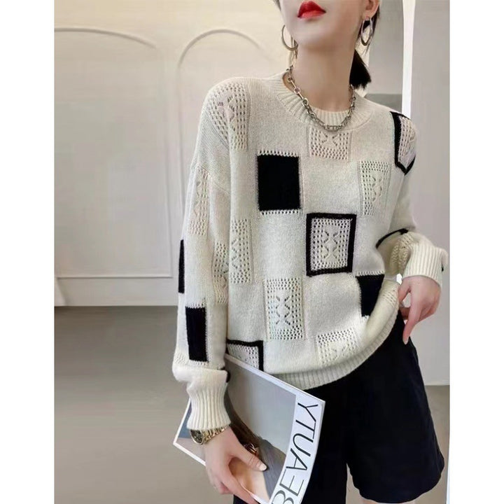Women's sweater, checked, round neck