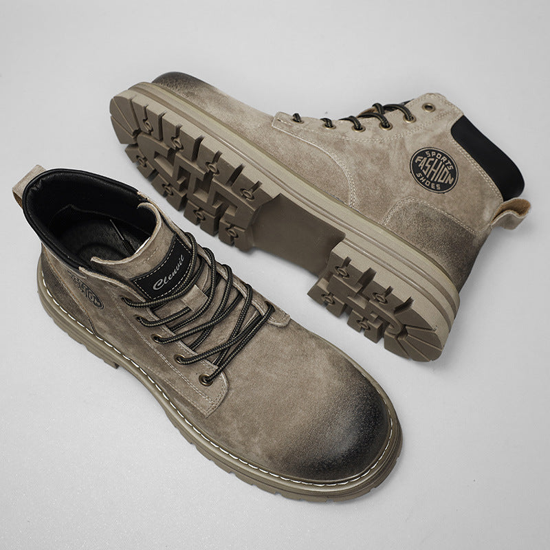 Fashionable men's boots with platform sole
