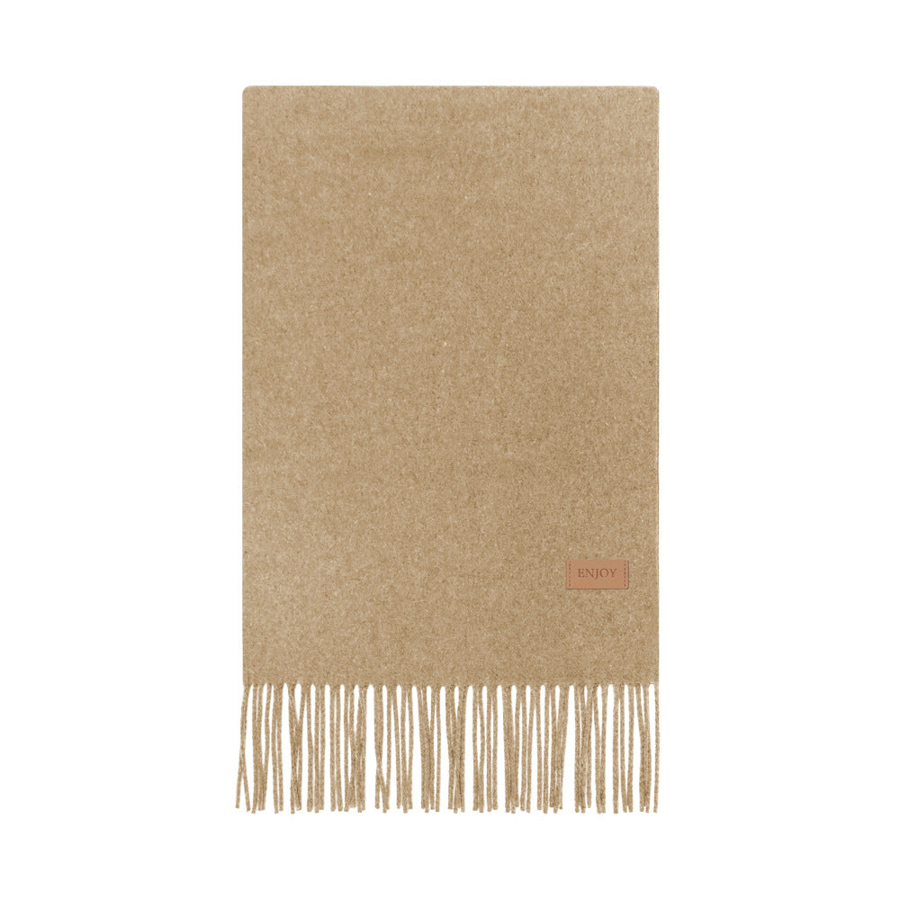 Soft merino wool blend scarf with fringes