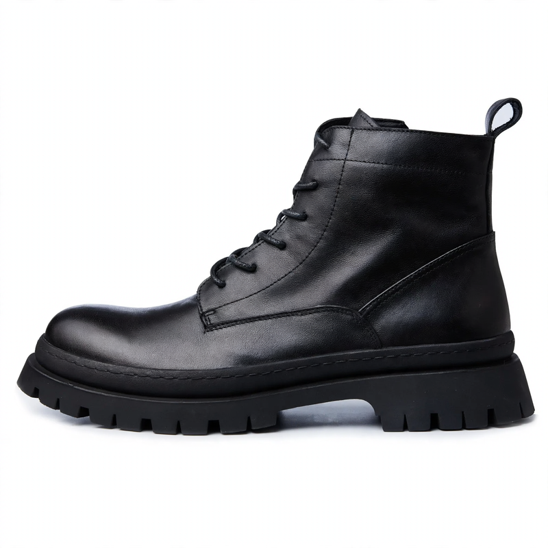 Men's lace-up boots made of cowhide leather in vintage style