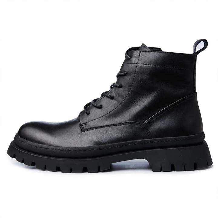 Men's lace-up boots made of cowhide leather in vintage style