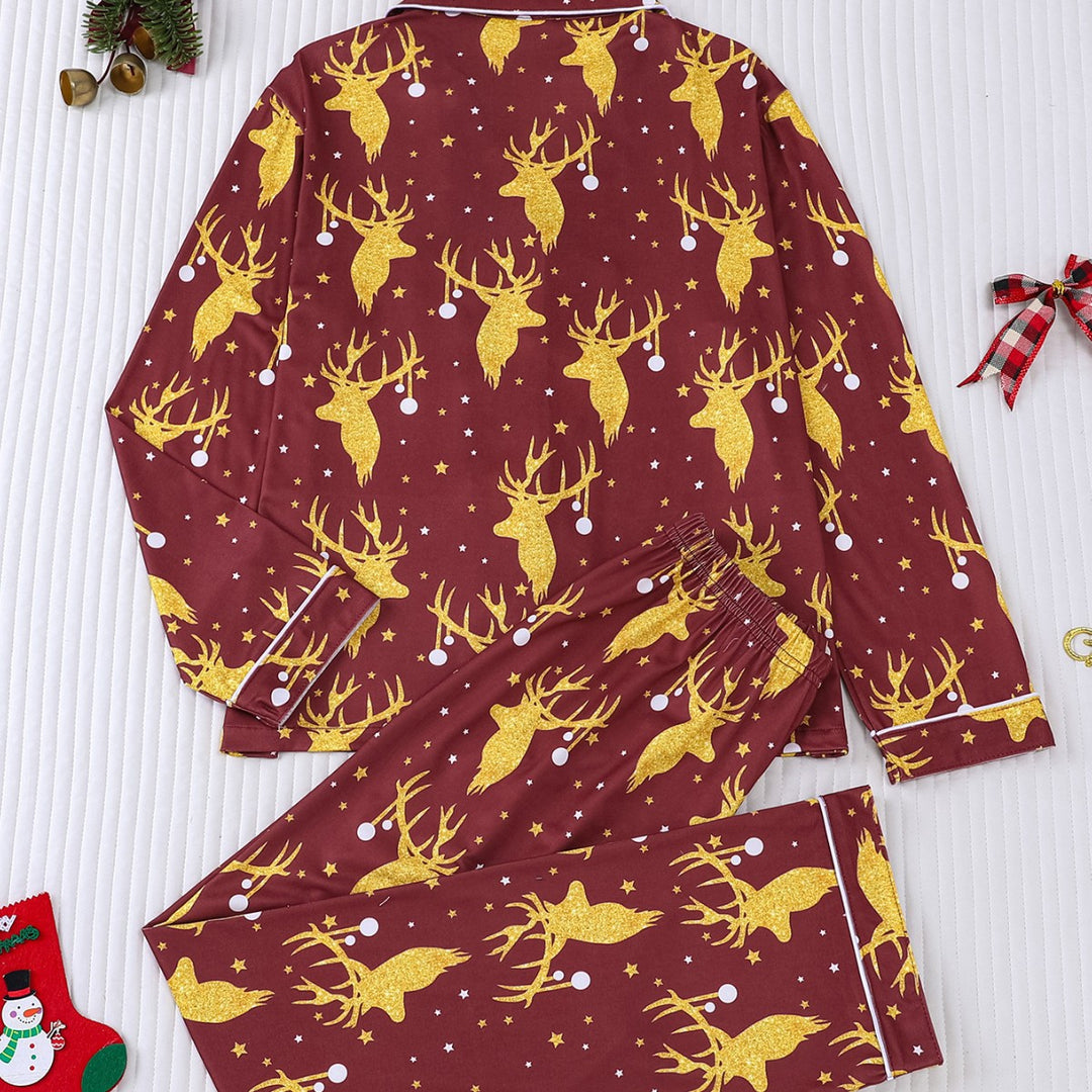 Ladies' loungewear, long-sleeved, with golden reindeer print