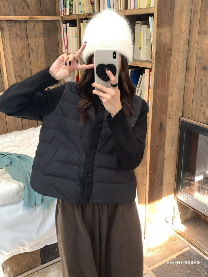 Short women's down jacket with knitted sleeves