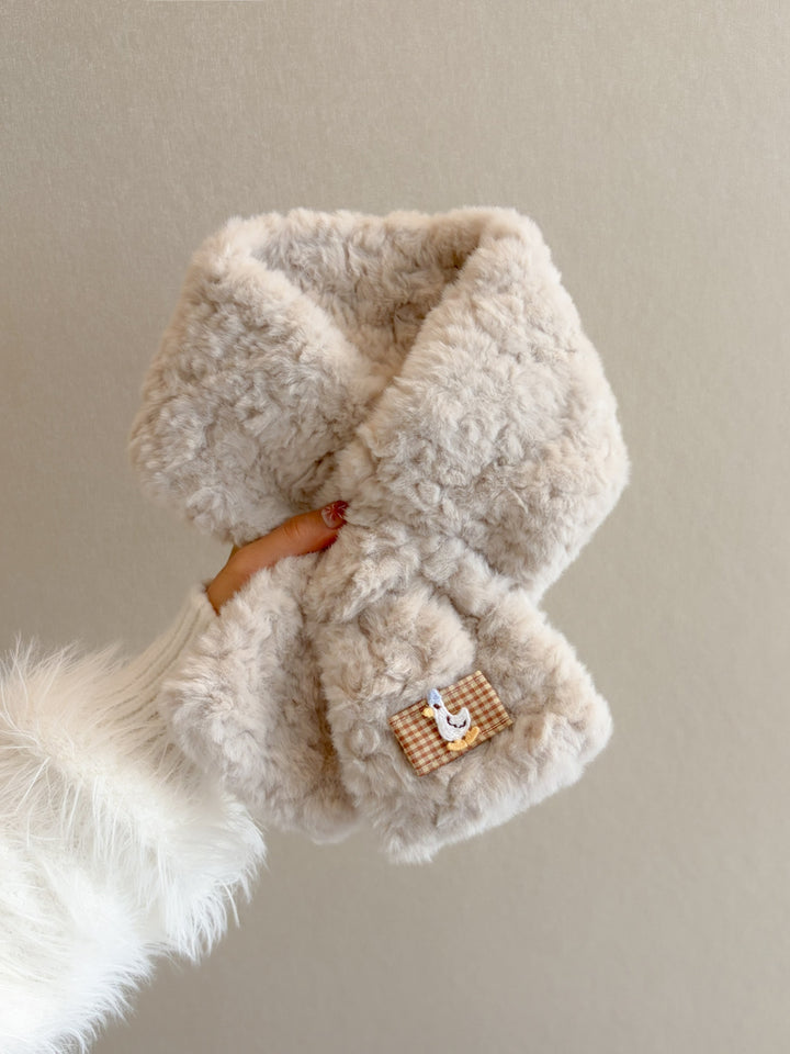 Fluffy faux fur scarf, 80x11 cm