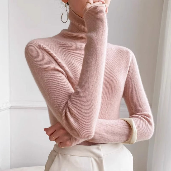 Women's wool pullover with stand-up collar