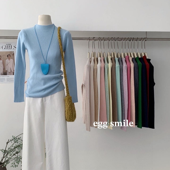 Dopamin-Style Knit Sweater with Stand-up Collar