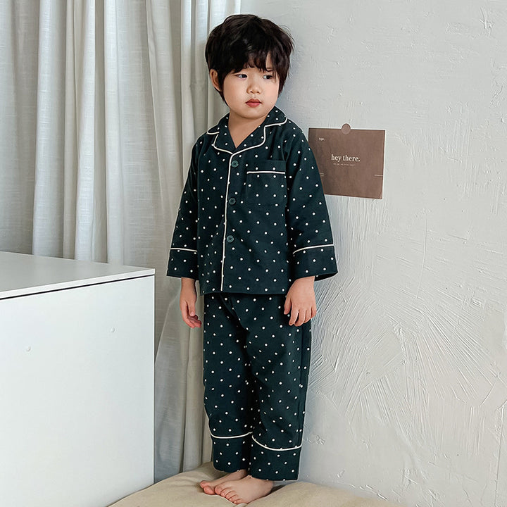 Kids' pajama set made of cotton with a check pattern