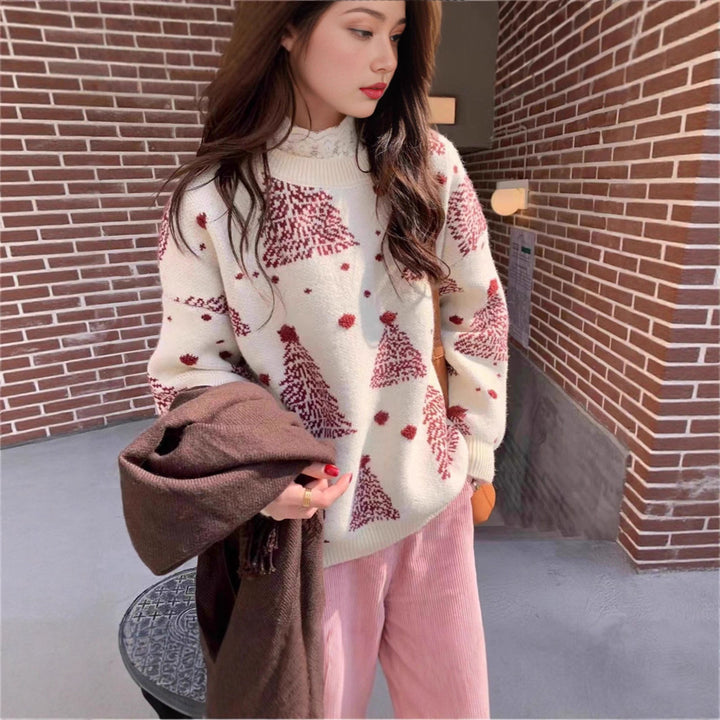 Christmas sweater with snowflake pattern, round neckline