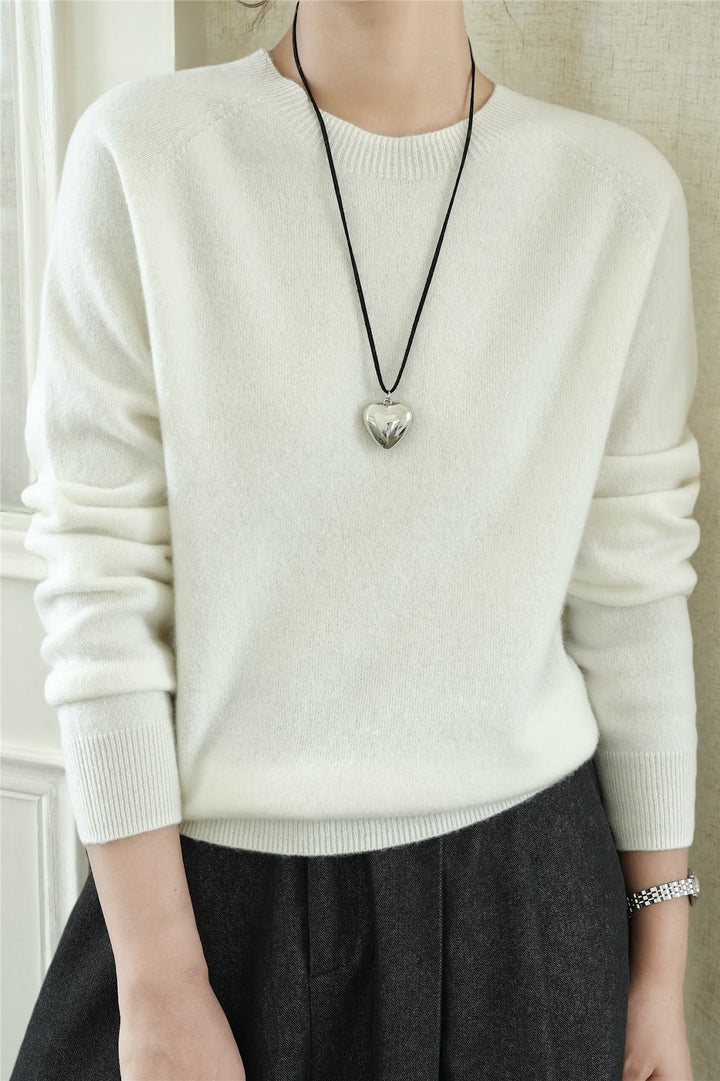 Women's wool sweater, V-neck, loose fit