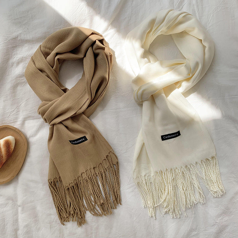 Solid color scarf with fringes, warming