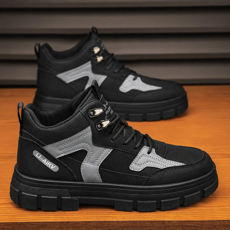 Men's boots with platform, slip-resistant rubber sole