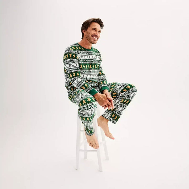 Christmas Pajama Set with Gingerbread Man Motif