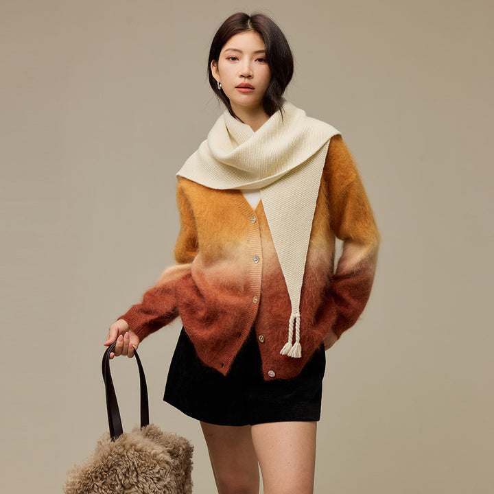 Merino wool triangle scarf, knitted, 147x51cm