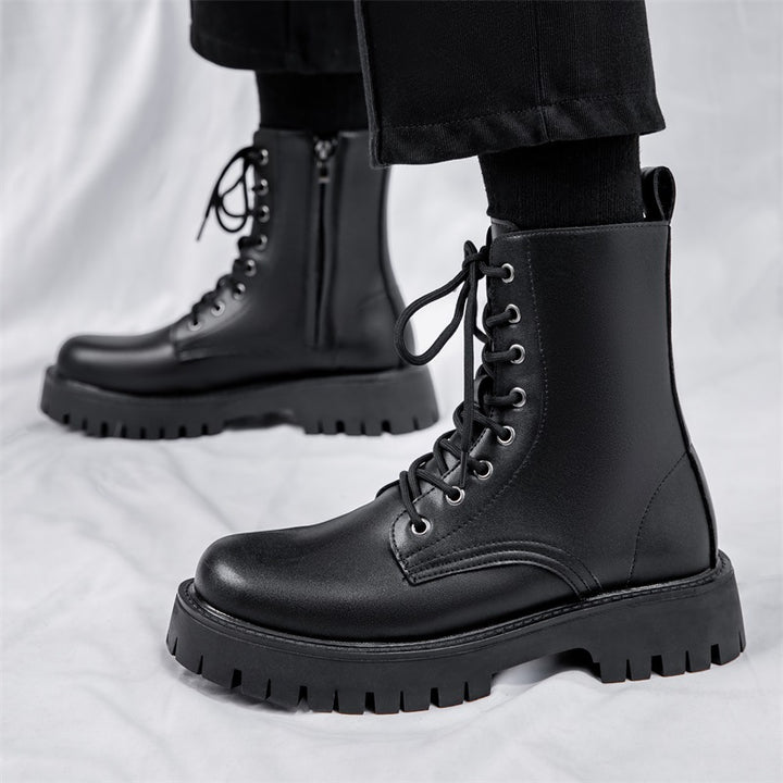 Fashionable men's boots with zipper