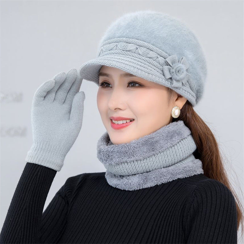 Ladies' knitted hat, warm and stylish