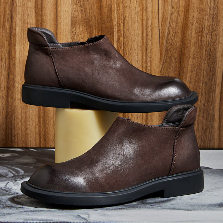 Men's Chelsea boots made of cowhide leather, soft sole