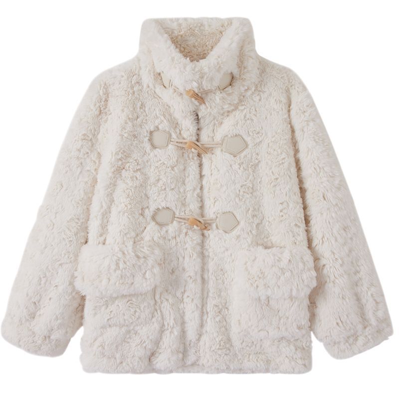 Women's winter coat with toggle closure and lambskin look