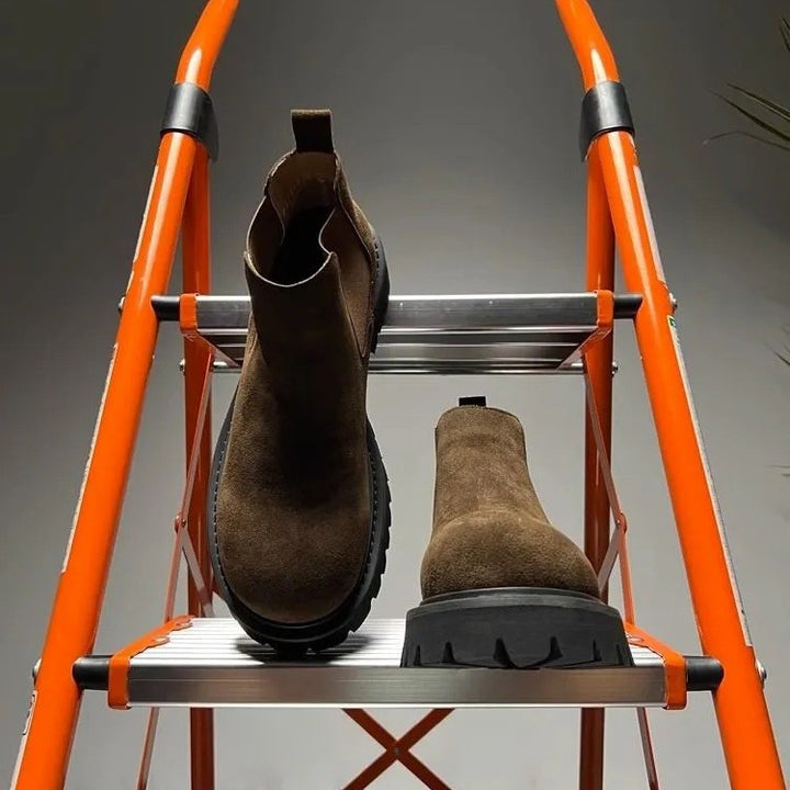 Men's Chelsea boots made of suede look, flat heel