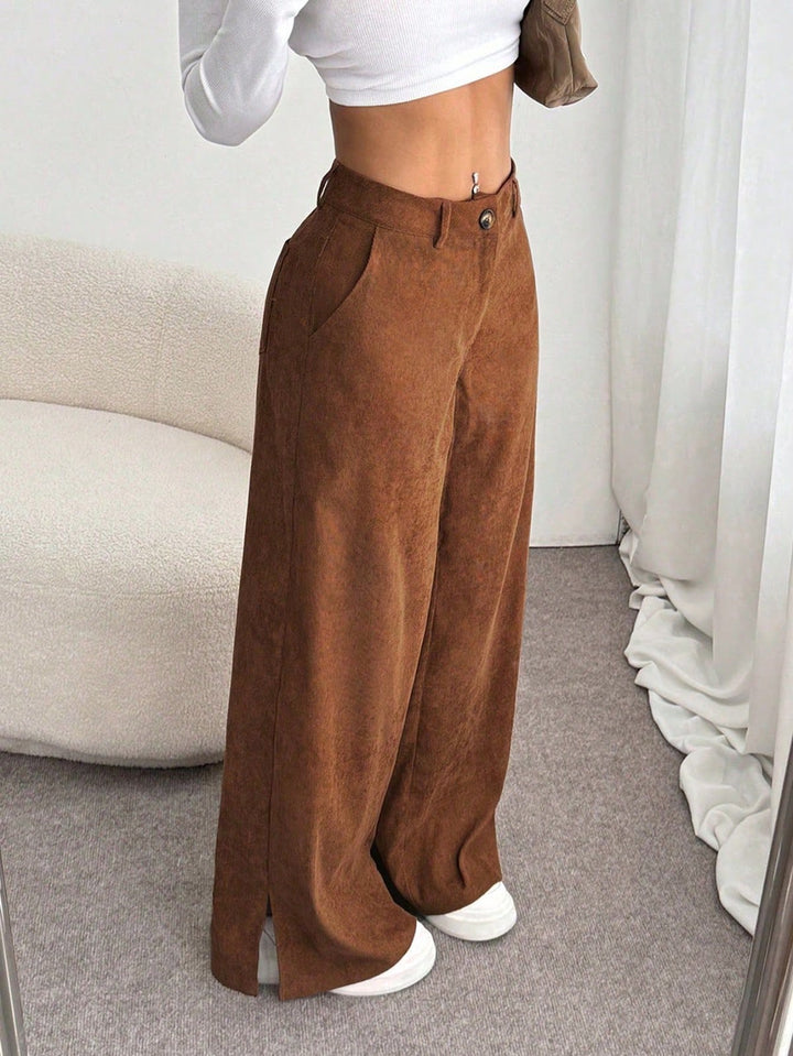 Retro corduroy trousers with straight leg