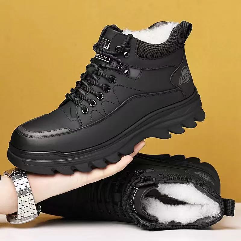 Padded men's winter boots in business style
