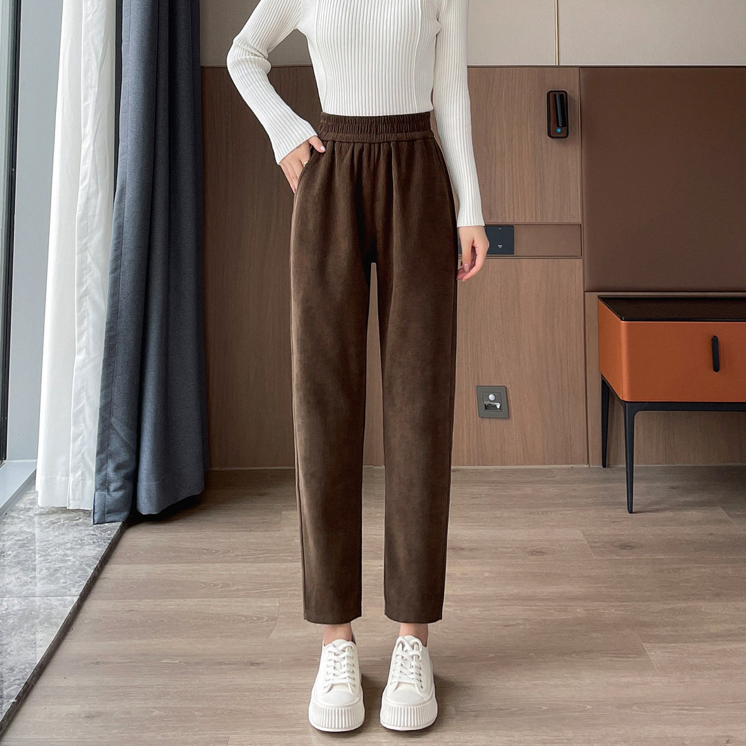 Women’s harem pants made of cord, lined