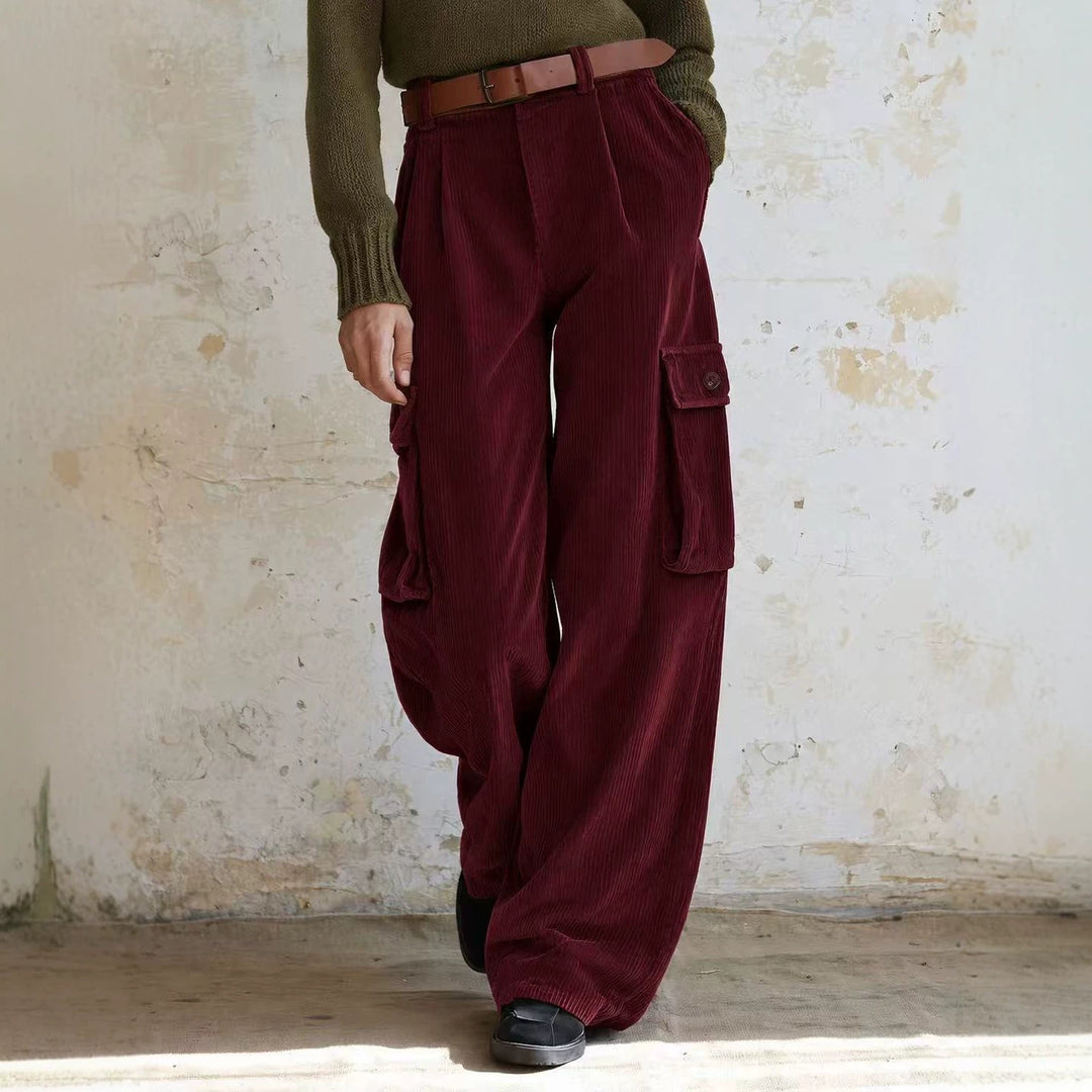 Versatile corduroy cargo pants with high waistband